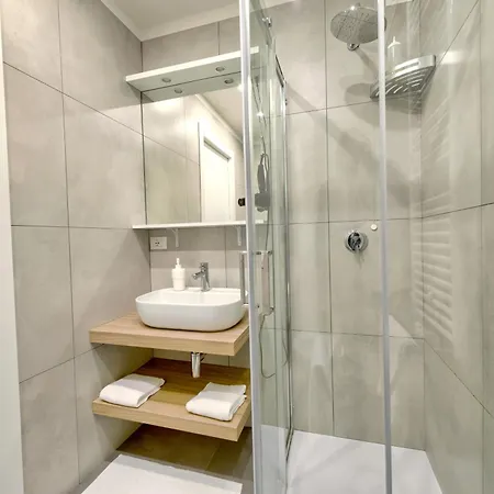 Marconi House Guest house Mestre