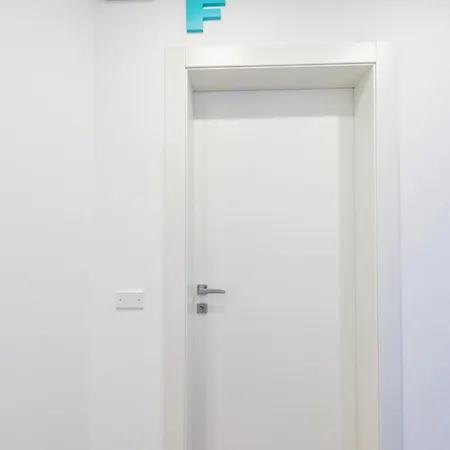 게스트하우스 Marconi House 3*