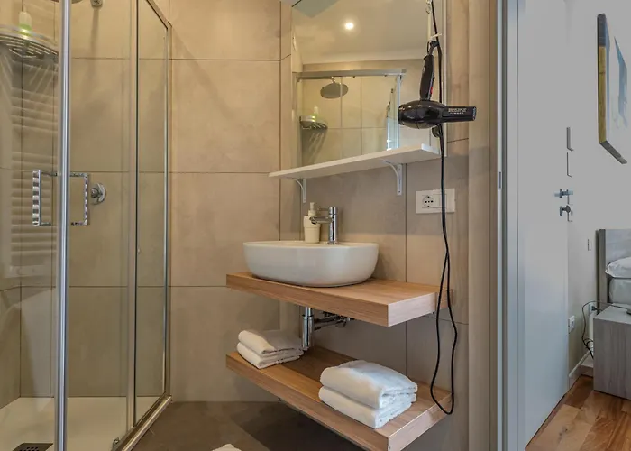 Гостевой дом Marconi House Местре