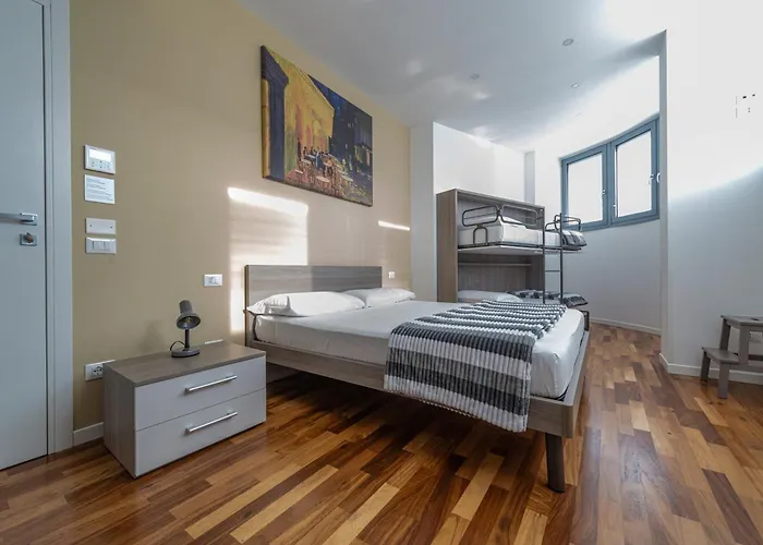 Marconi House Гостевой дом Местре