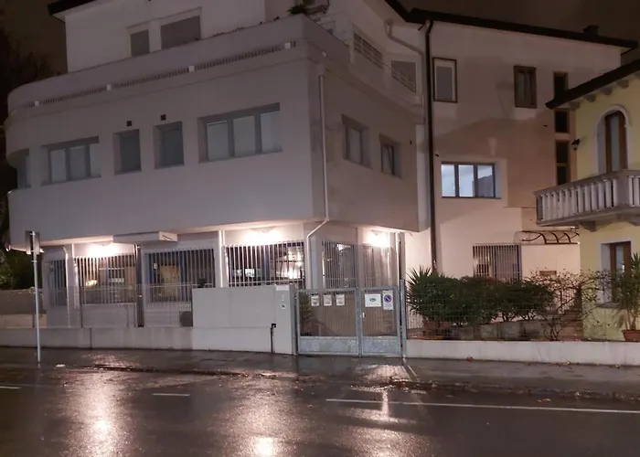 Marconi House بيت ضيافة